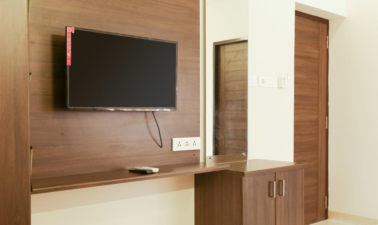 Treebo Hi Line Apartments Kalapatti Coimbatore Exterior foto